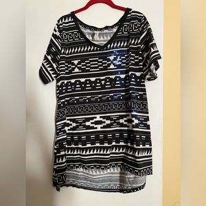 Lularoe Christy Tee Top 2xl